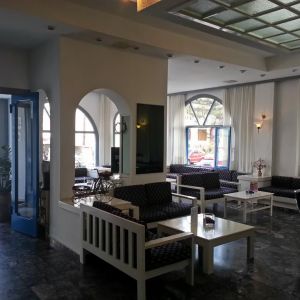 Iro Hotel