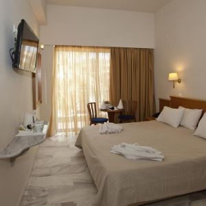 Minos Aparthotel