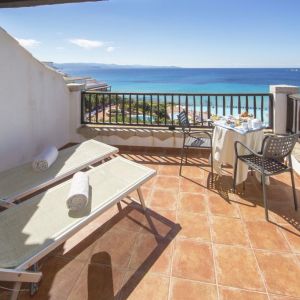 Colonna Grand Hotel Capo Testa Fara Transfer
