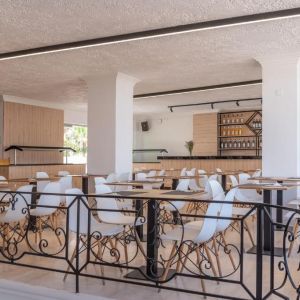 Azure Mare Hotel