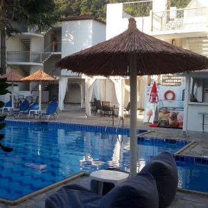 Hotel Esperides Sofras and Bungalows