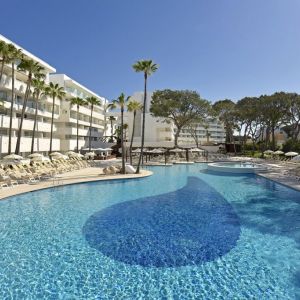 Hotel Iberostar Waves Cristina