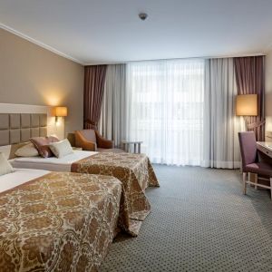 Hotel Miracle Resort