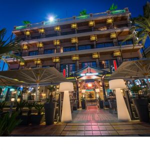 Phoenix Hotel