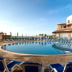 Hotel Sol Luna Bay Resort