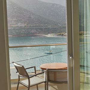 Troulis Apartament Hotel