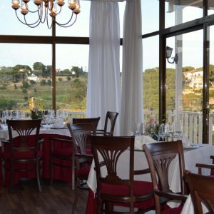 Hotel Roger de Flor by Seleqtta