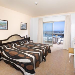 Hotel Aguamarina Golf