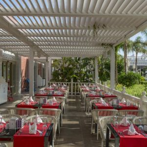 Hotel Royal Taj Mahal