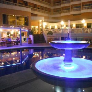 Hotel Parasol Garden
