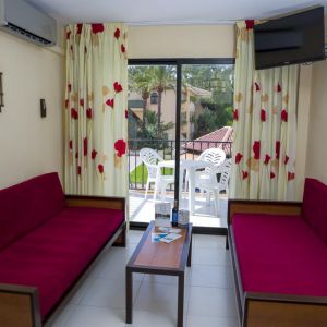 Hotel Puente Real