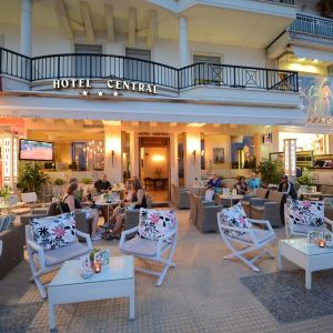 Central Hotel Pieria