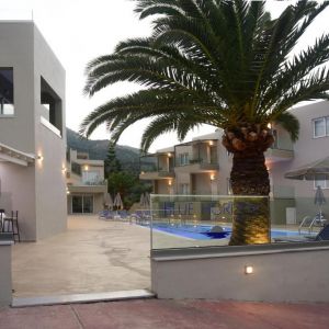 Blue Horizon Apartments