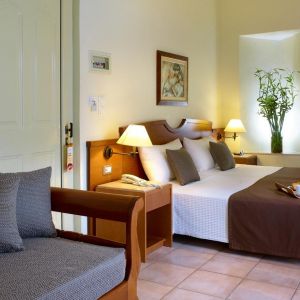 Hotel Elotis Suites Agia Marina