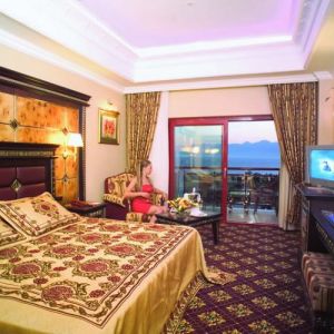 Club Hotel Sera