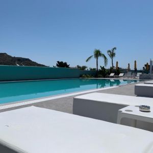 Mazoren Art Hotel