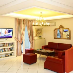 Hotel Philoxenia Inn