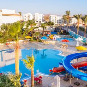 Ivy Cyrene Island Aqua Park Resort