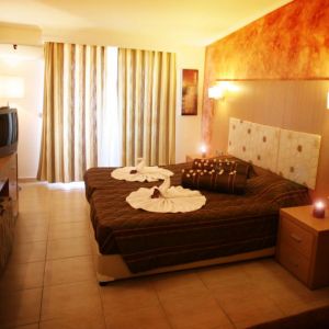 Hotel Tropical Kassandra