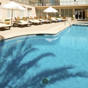 Hotel Las Arenas
