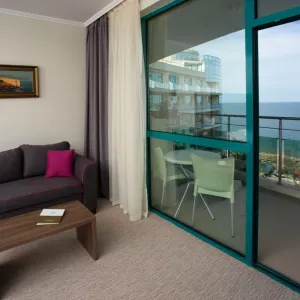 Hotel Marina Grand Beach