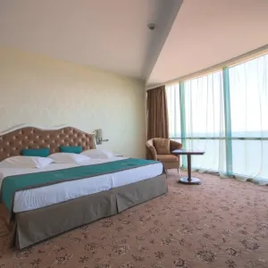 Hotel Marina Grand Beach