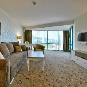 Hotel Marina Grand Beach