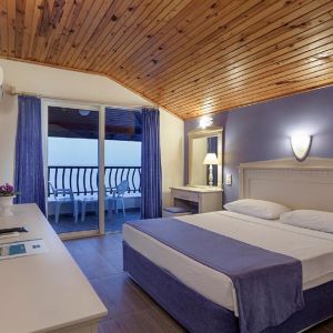 Hotel Club Turtas Beach