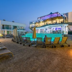 Tasia Maris Oasis Hotel