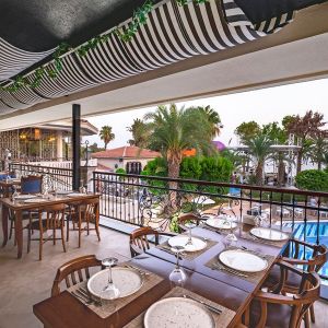 Hotel Utopia Resort and Residence