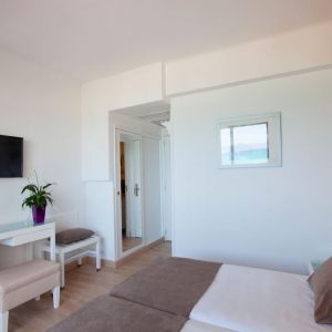 Hotel Whala Beach