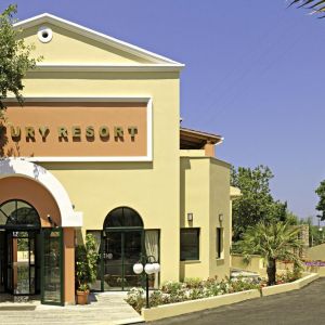 Hotel Century Resort