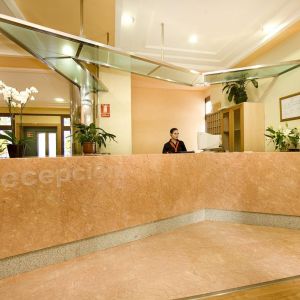 Hotel Monarque Cendrillon