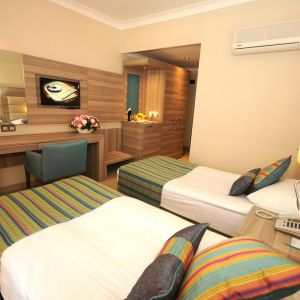 Hotel Insula Resort and Spa