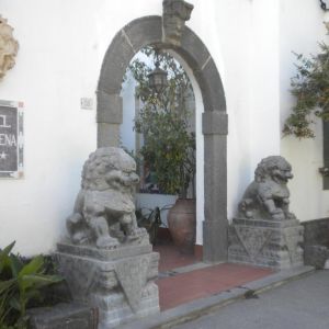 Arathena Rocks Hotel