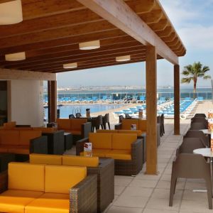 Hotel Golden Donaire Beach