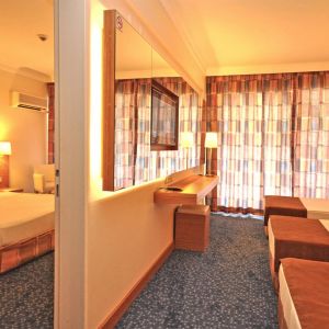 Hotel Grand Efe