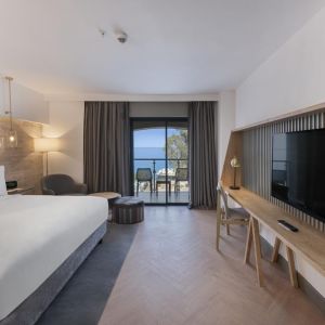 DoubleTree By Hilton Kemer