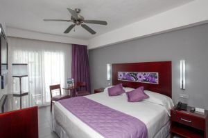Hotel Riu Naiboa