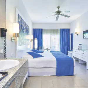 Hotel Riu Bambu