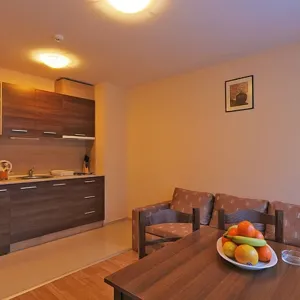 Belmont Apart Hotel