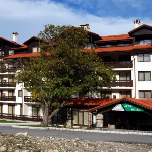 Mountain Paradise by the Walnut Trees Aparthotel