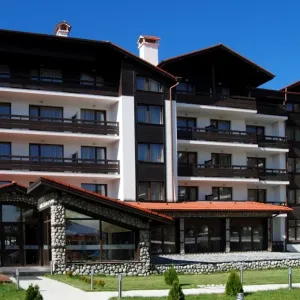 Mountain Paradise by the Walnut Trees Aparthotel
