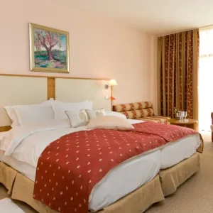 Hotel Apollo Spa Resort (Ex.DoubleTree By Hilton)