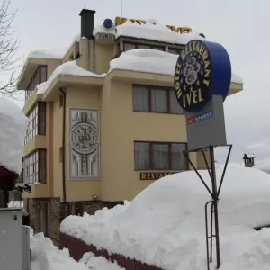 IVEL Family Hotel