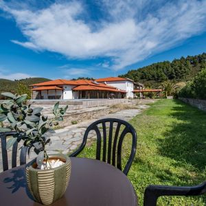 Azapiko Blue Sea Hotel