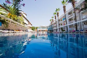 Hotel Mirage World