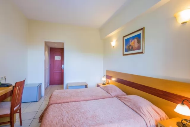 Hotel Hellinis