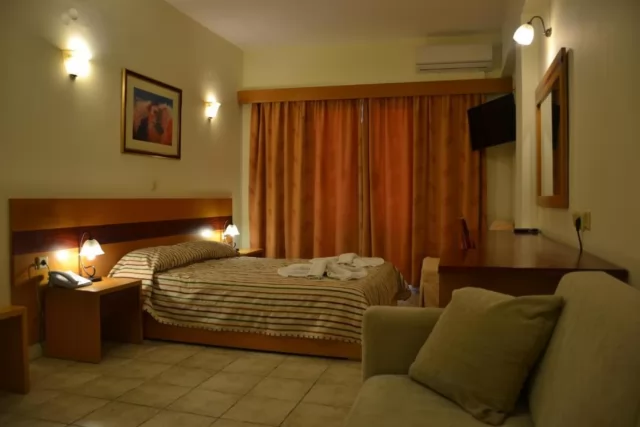 Hotel Hellinis