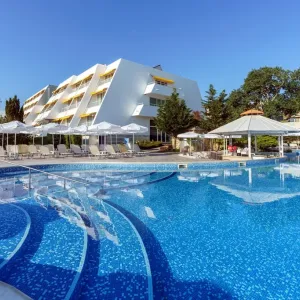 Hotel AluaSun Helios Beach